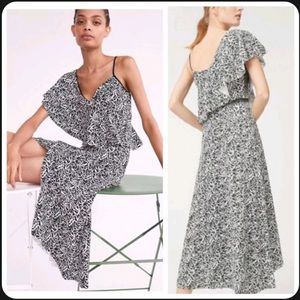 Club Monaco Emmerillo Robe Ruffle Midi Dress Size 2